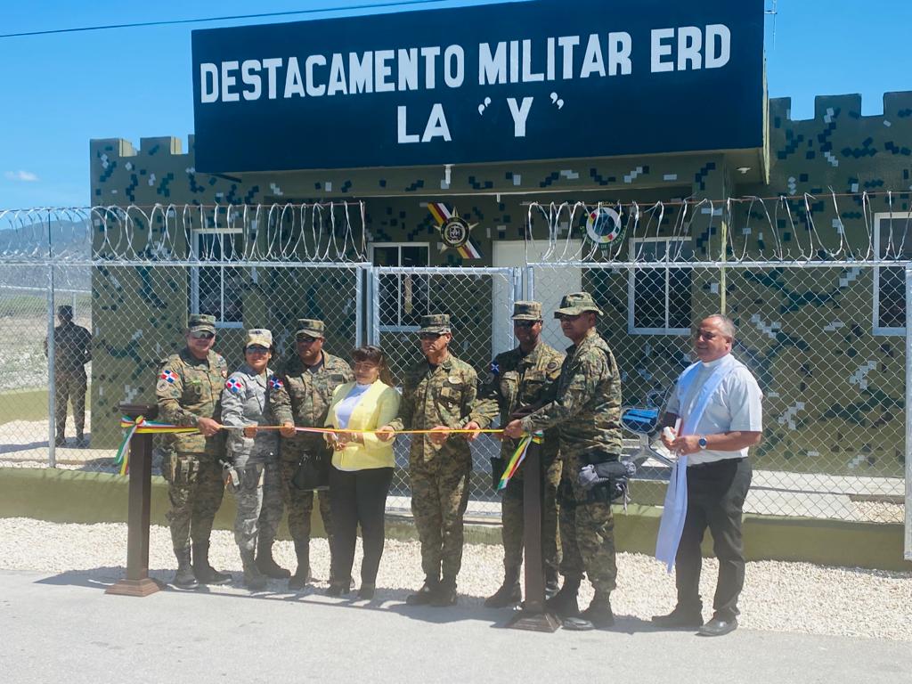 Proceso do El Ejército inaugura moderno destacamento militar en