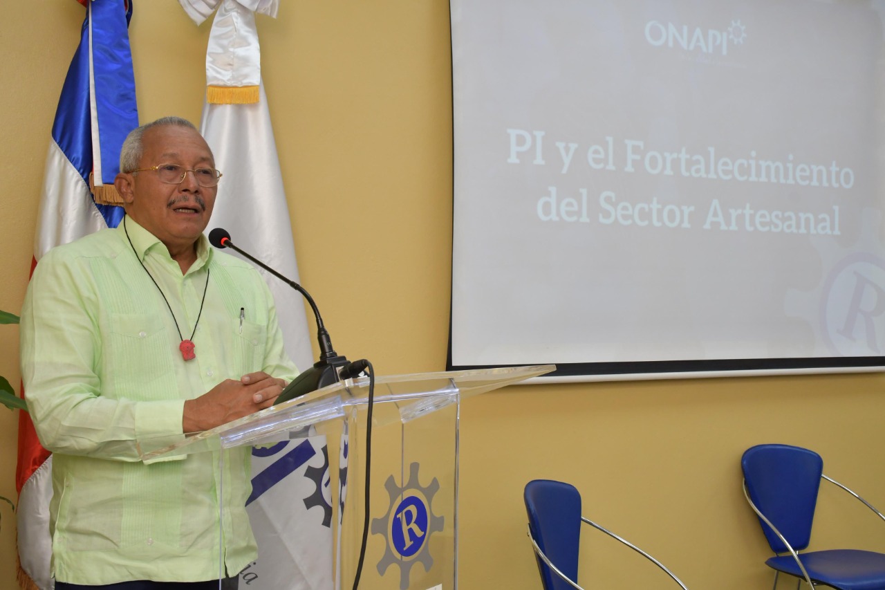 Proceso do ONAPI celebra el Día del Artesano y presenta una feria