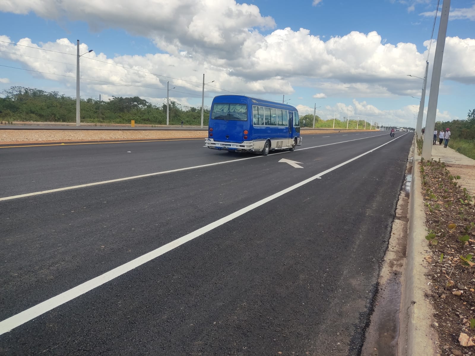 entelevision Presidente Abinader inaugura tramo de avenida Ecológica