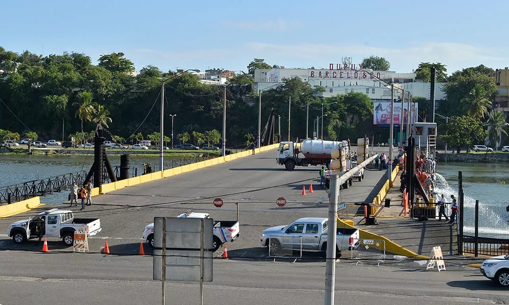 Proceso do MOPC anuncia cierre del Puente Flotante este sábado