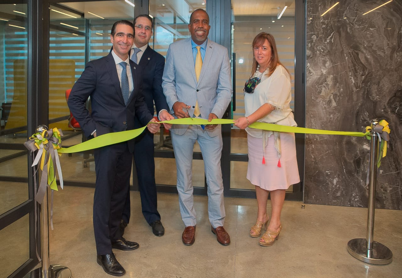 Proceso.com.do : CCI Puesto de Bolsa inaugura instalaciones en Santo