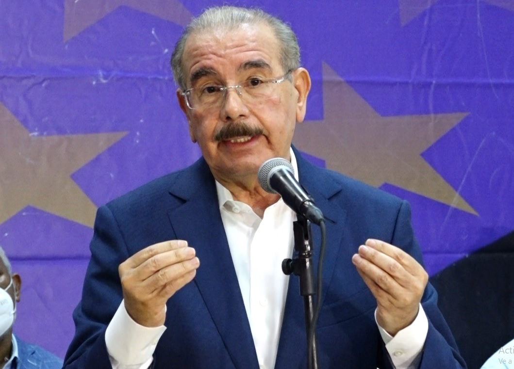 Proceso.com.do :: VIDEO/Un Danilo Medina indignado salió al frente a la  “atropellante y abusiva” acción del MP que apresó a cinco exfuncionarios,  dos hermanos suyos