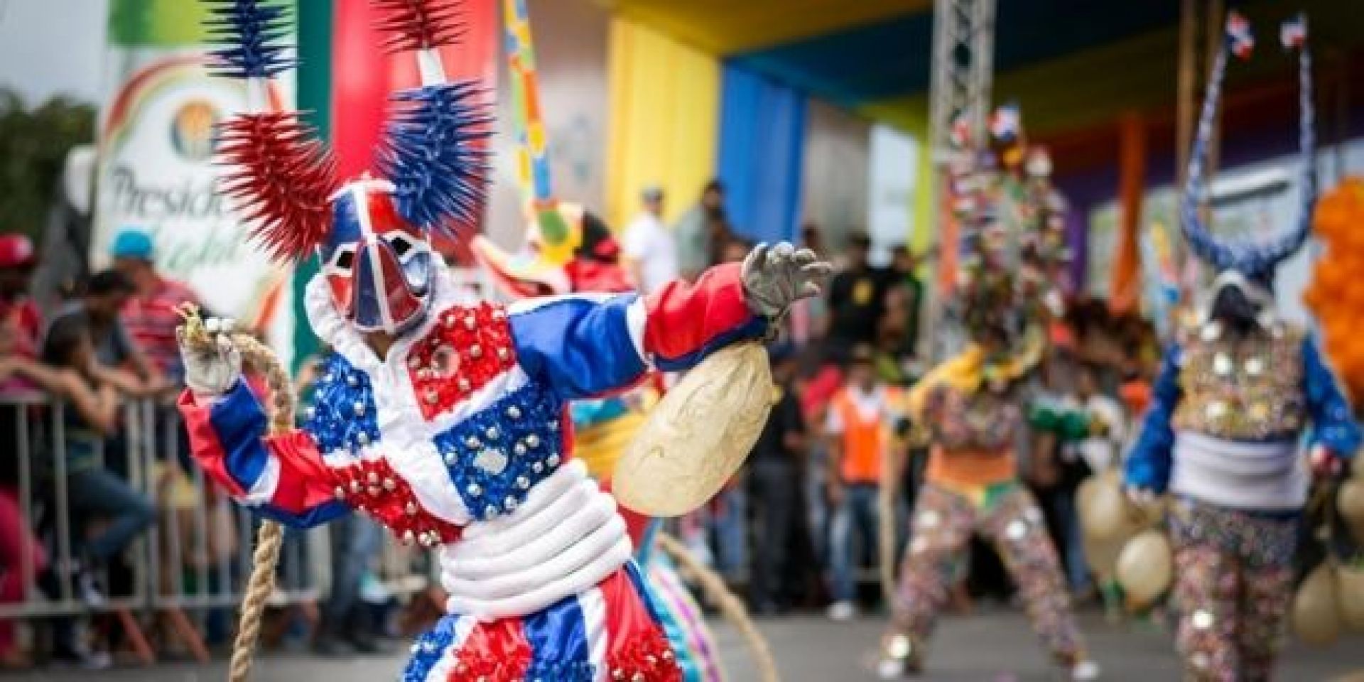 entelevision Crean Premios Anuales Carnaval dominicano mediante decreto