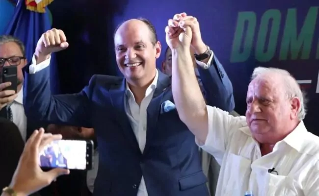 Ramfis Domínguez Trujillo escoge al doctor Fadul como candidato vicepresidencia de su partido