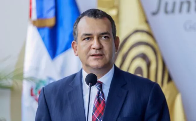 Presidente JCE presidirá comisión que elaborará propuesta de proyecto de ley para regular lo relativo a candidaturas independientes