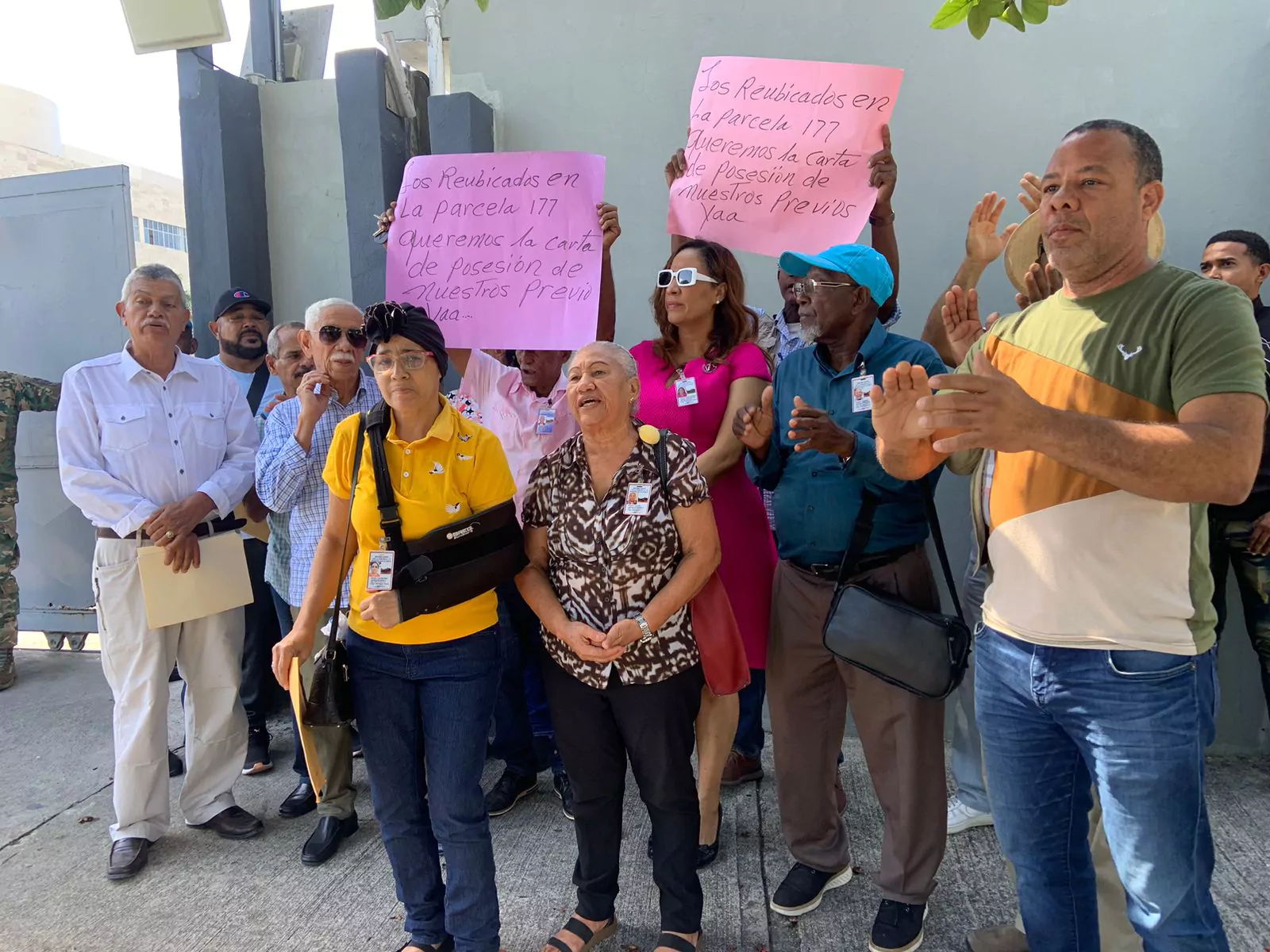 ¡Se acabó el relajo! Ignorados por el CEA, parceleros están dispuestos a llevar hasta organismos internacionales, su lucha por titulación